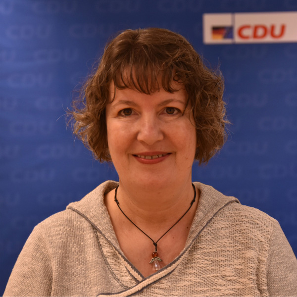 Manuela Schalk