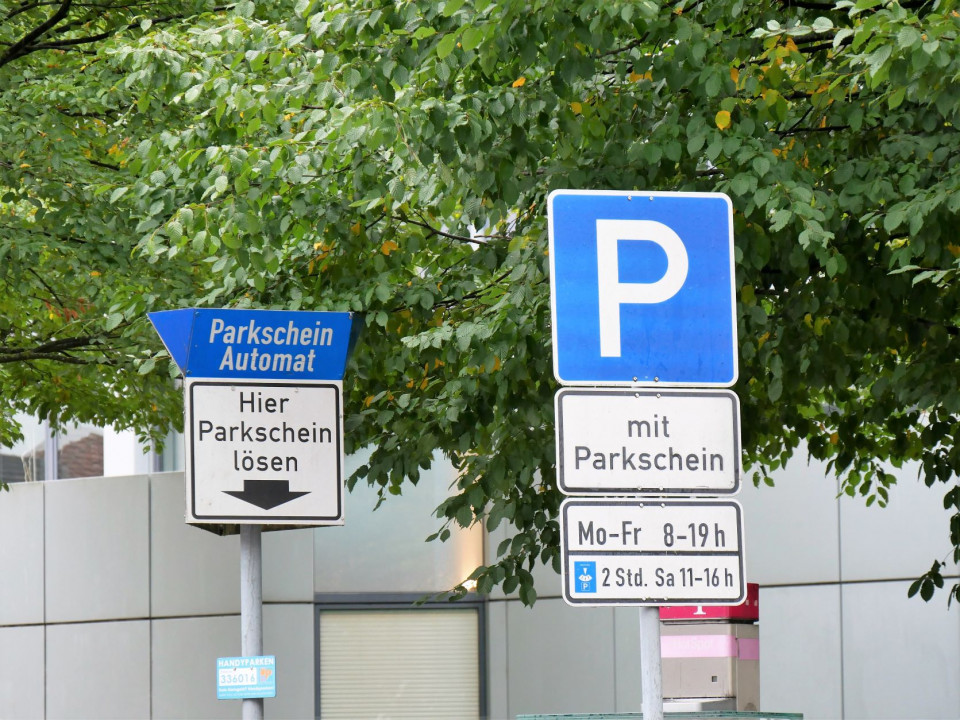 Überhöhte Parkgebühren sind schädlich für den Einzelhandel und die Attraktivität der Innenstadt generell. (Foto: Lange)