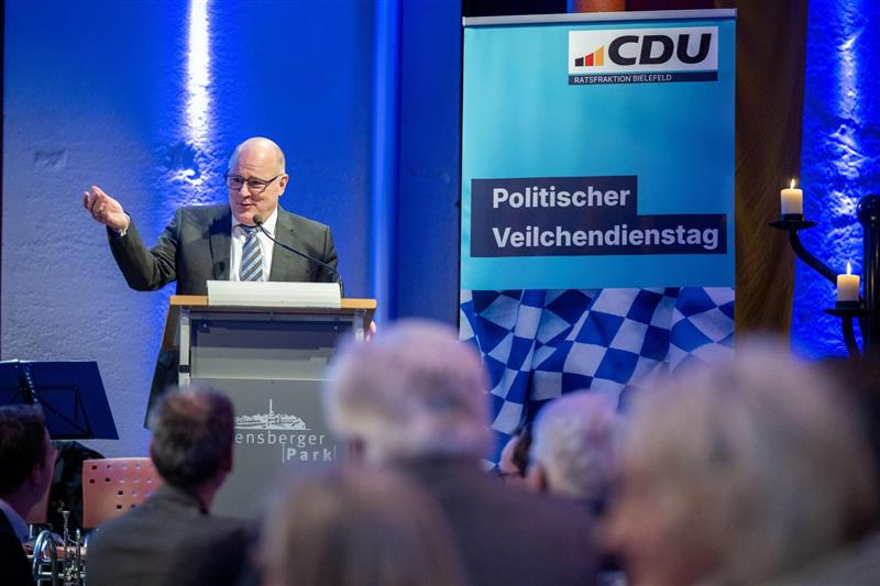 Steffen Kampeter war der Festredner beim diesj�hrigen Veilchendienstag. (Foto: CDU Bielefeld)